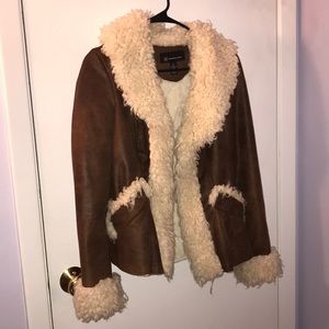 Very warm and very comfortable used twice jacket